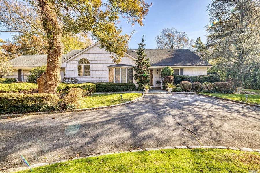 Sharona Beck Realty Exclusive Properties