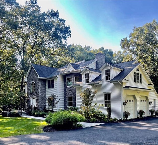 Ellen Hayes Curasi Realty, Inc.